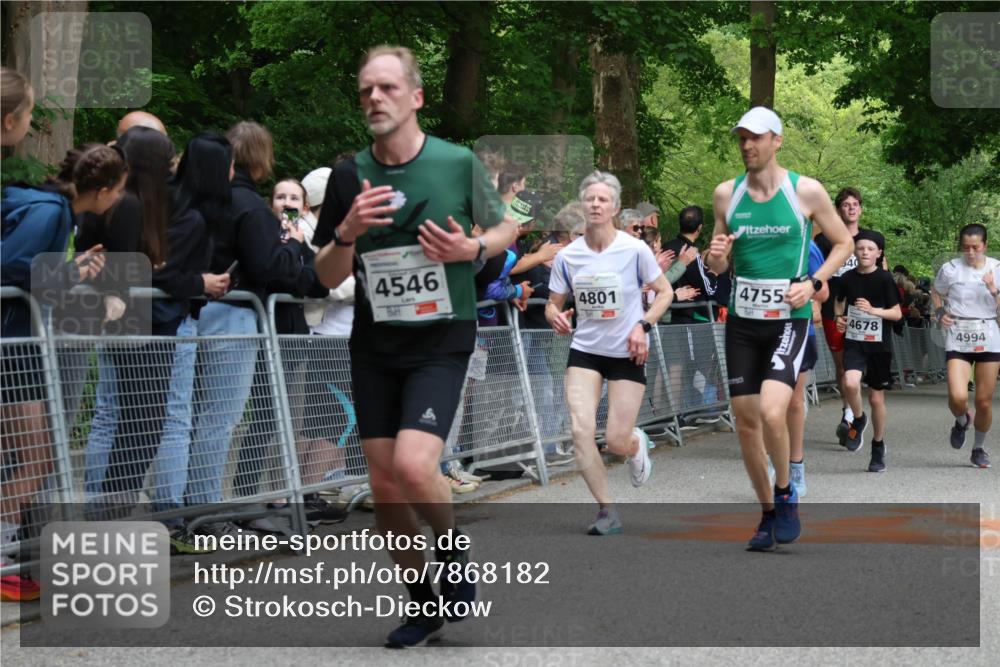 17.05.2025 - Störlauf Strokosch-Dieckow http://msf.ph/oto/7868182 17.05.2025 18:51:23 Ziel 4546, 4801, 4755, 40, 4678, 4994 meine-sportfotos.de