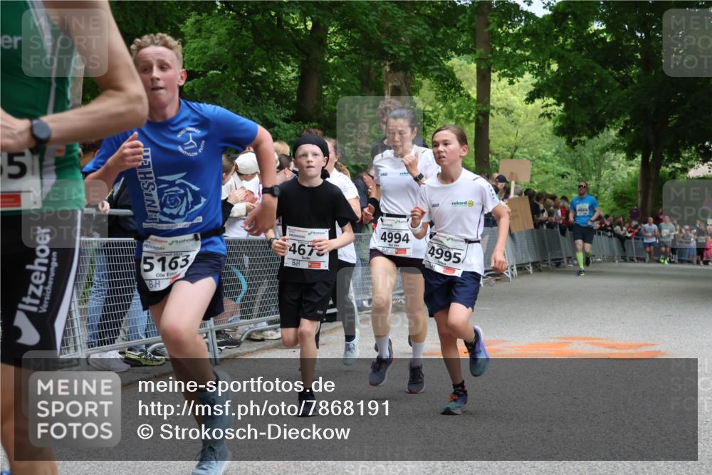 17.05.2025 - Störlauf Strokosch-Dieckow http://msf.ph/oto/7868191 17.05.2025 18:51:26 Ziel 5, 5163, 4673, 4994, 4995, 4849 meine-sportfotos.de