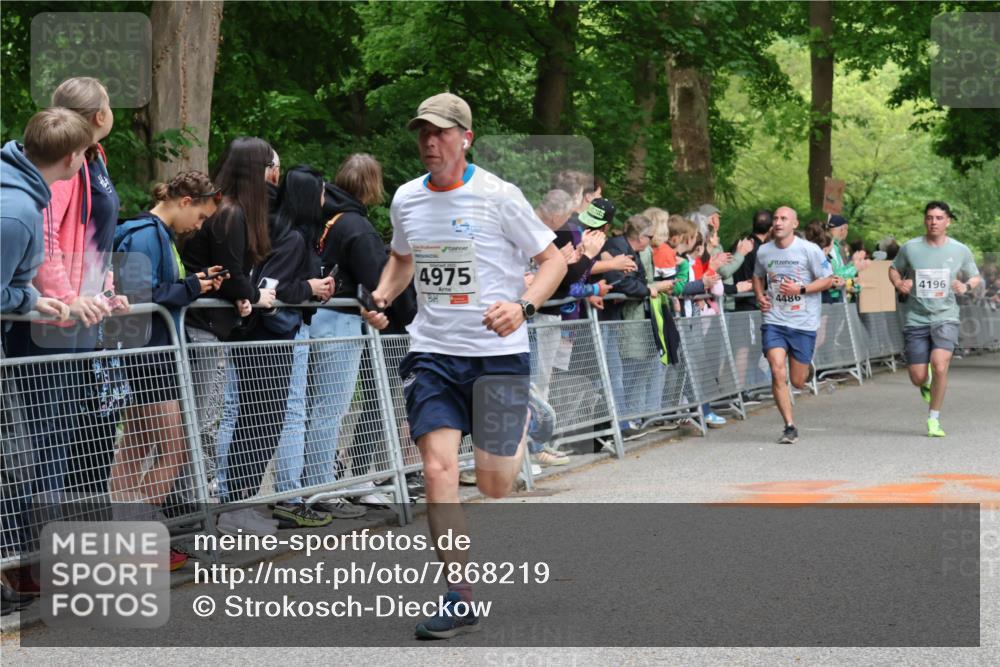 17.05.2025 - Störlauf Strokosch-Dieckow http://msf.ph/oto/7868219 17.05.2025 18:51:37 Ziel 4975, 4486, 4196 meine-sportfotos.de