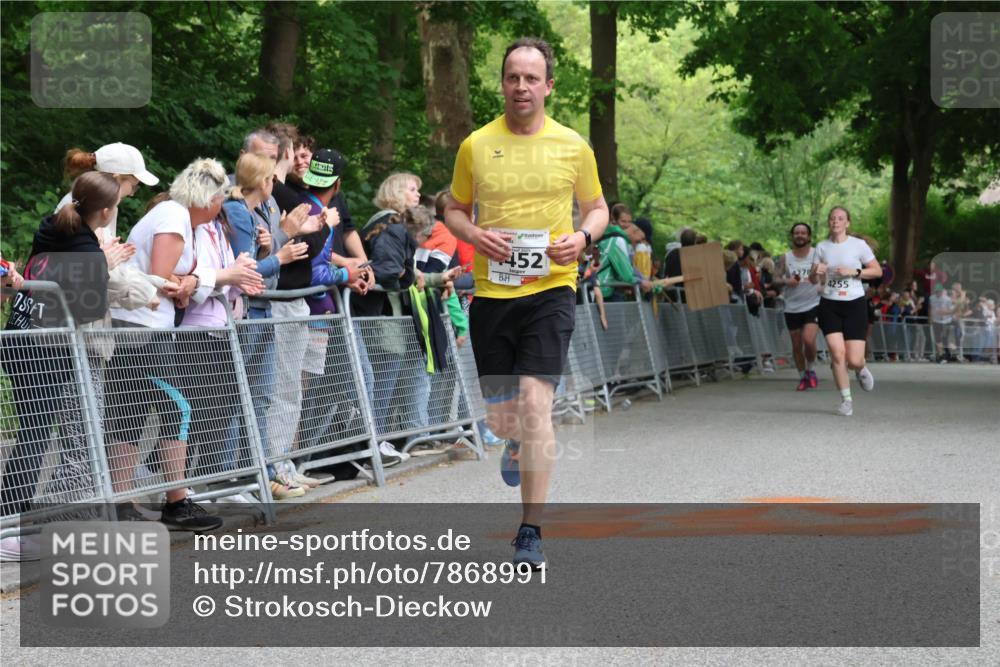 17.05.2025 - Störlauf Strokosch-Dieckow http://msf.ph/oto/7868991 17.05.2025 18:55:27 Ziel 452, 4278, 4255 meine-sportfotos.de