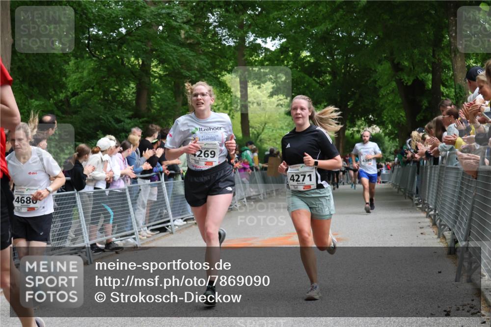 17.05.2025 - Störlauf Strokosch-Dieckow http://msf.ph/oto/7869090 17.05.2025 18:56:07 Ziel 4680, 269, 4271, 4380, 2 meine-sportfotos.de