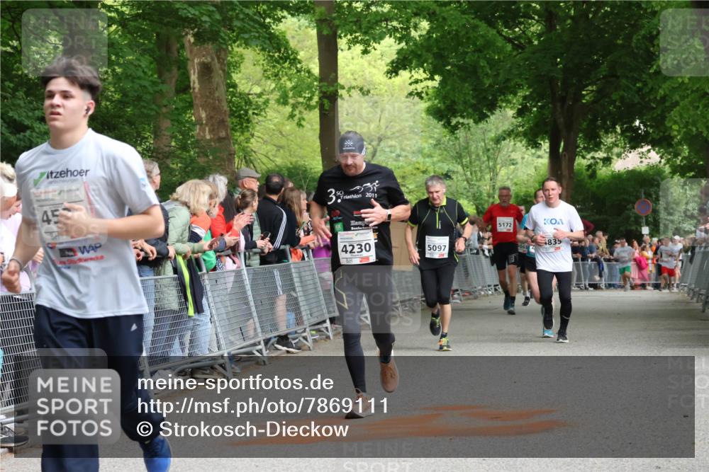 17.05.2025 - Störlauf Strokosch-Dieckow http://msf.ph/oto/7869111 17.05.2025 18:56:13 Ziel 45, 35, 337, 2011, 4230, 5097, 5172, 4835 meine-sportfotos.de