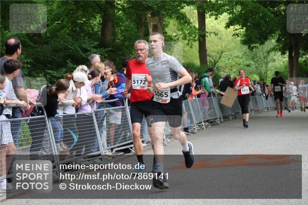 17.05.2025 - Störlauf Strokosch-Dieckow http://msf.ph/oto/7869141 17.05.2025 18:56:20 Ziel 5172, 5065, 5072, 4767 meine-sportfotos.de