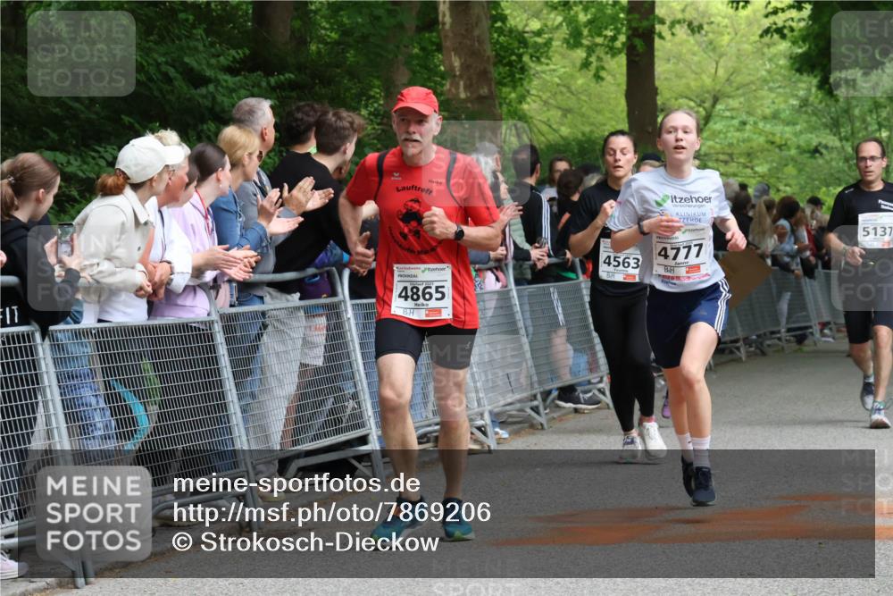 17.05.2025 - Störlauf Strokosch-Dieckow http://msf.ph/oto/7869206 17.05.2025 18:56:45 Ziel 4865, 4563, 4777, 5137 meine-sportfotos.de