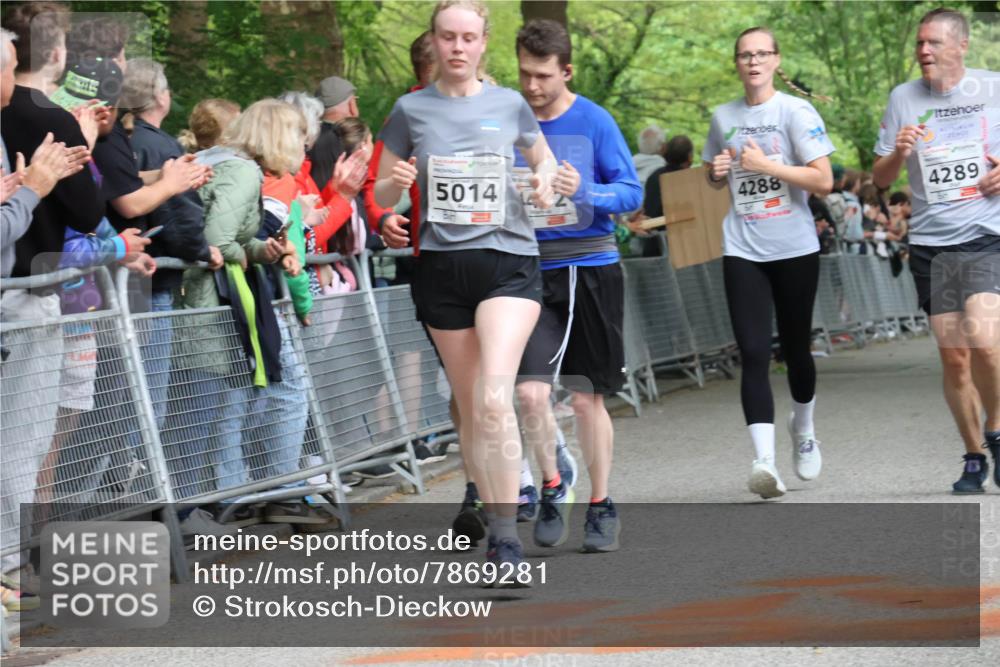 17.05.2025 - Störlauf Strokosch-Dieckow http://msf.ph/oto/7869281 17.05.2025 18:57:10 Ziel 5014, 4288, 4289 meine-sportfotos.de