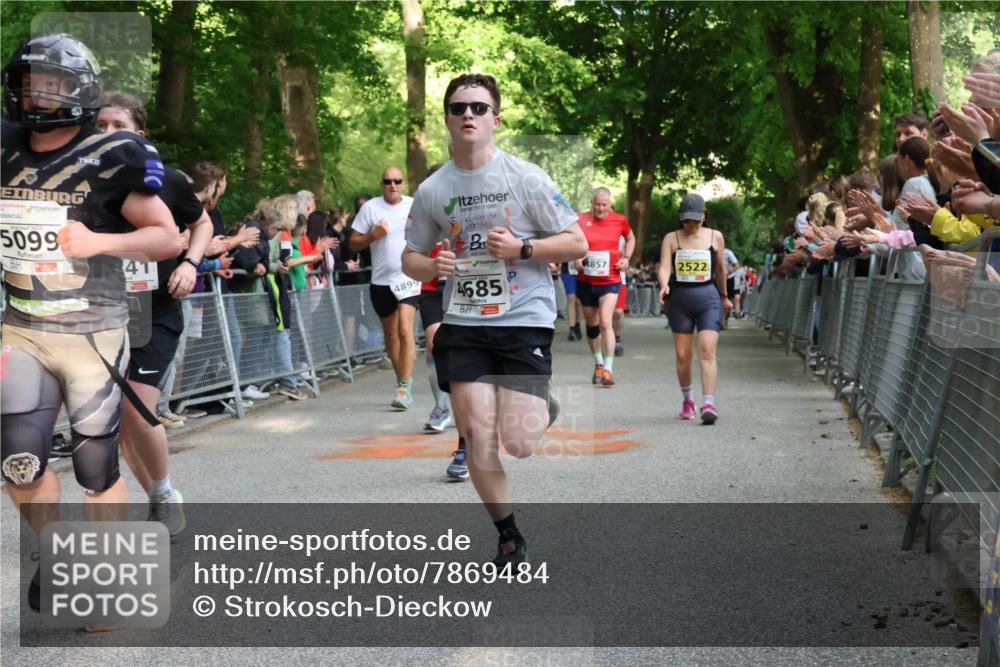 17.05.2025 - Störlauf Strokosch-Dieckow http://msf.ph/oto/7869484 17.05.2025 18:57:59 Ziel 5099, 4899, 4685, 857, 2522 meine-sportfotos.de