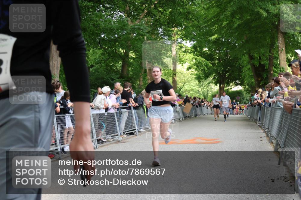 17.05.2025 - Störlauf Strokosch-Dieckow http://msf.ph/oto/7869567 17.05.2025 18:58:26 Ziel 5030 meine-sportfotos.de