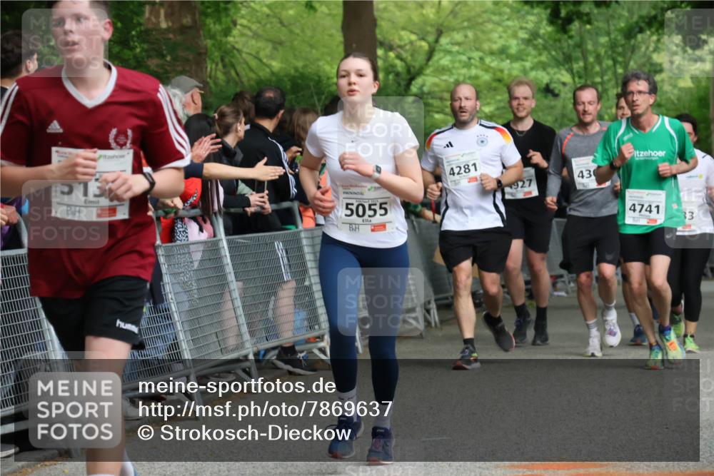17.05.2025 - Störlauf Strokosch-Dieckow http://msf.ph/oto/7869637 17.05.2025 18:58:52 Ziel 5055, 4281, 927, 43, 4741, 33 meine-sportfotos.de