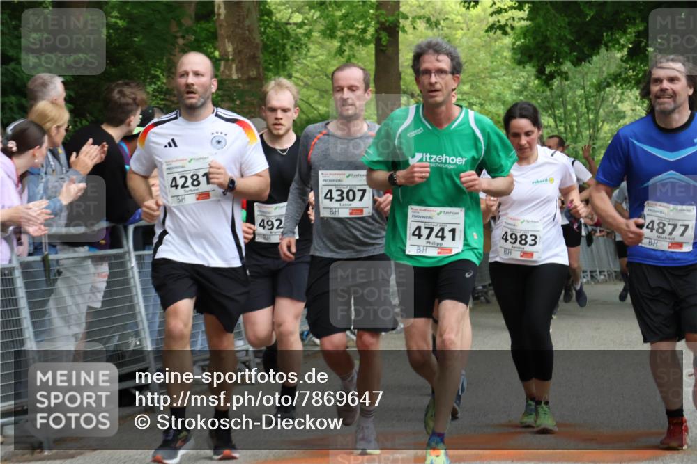 17.05.2025 - Störlauf Strokosch-Dieckow http://msf.ph/oto/7869647 17.05.2025 18:58:56 Ziel 4281, 492, 4307, 4741, 4983, 4877 meine-sportfotos.de