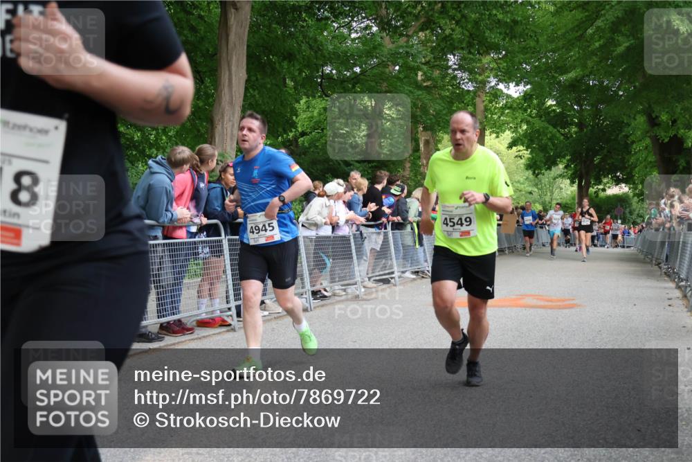 17.05.2025 - Störlauf Strokosch-Dieckow http://msf.ph/oto/7869722 17.05.2025 18:59:15 Ziel 8, 4945, 4549 meine-sportfotos.de