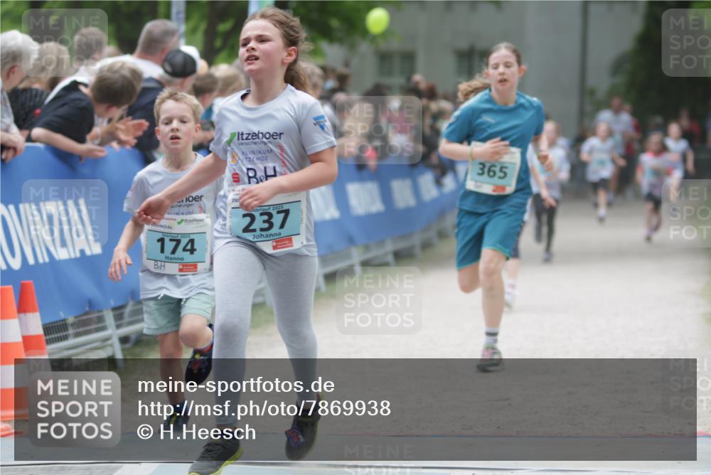17.05.2025 - Störlauf H.Heesch http://msf.ph/oto/7869938 17.05.2025 13:43:03 Ziel  meine-sportfotos.de