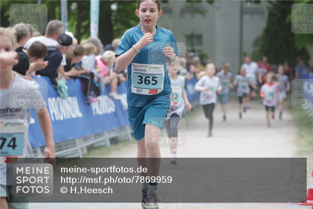 17.05.2025 - Störlauf H.Heesch http://msf.ph/oto/7869959 17.05.2025 13:43:04 Ziel  meine-sportfotos.de