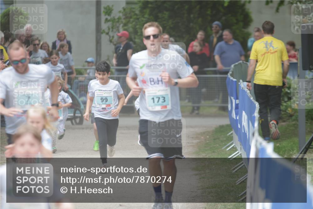 17.05.2025 - Störlauf H.Heesch http://msf.ph/oto/7870274 17.05.2025 13:43:43 Ziel  meine-sportfotos.de