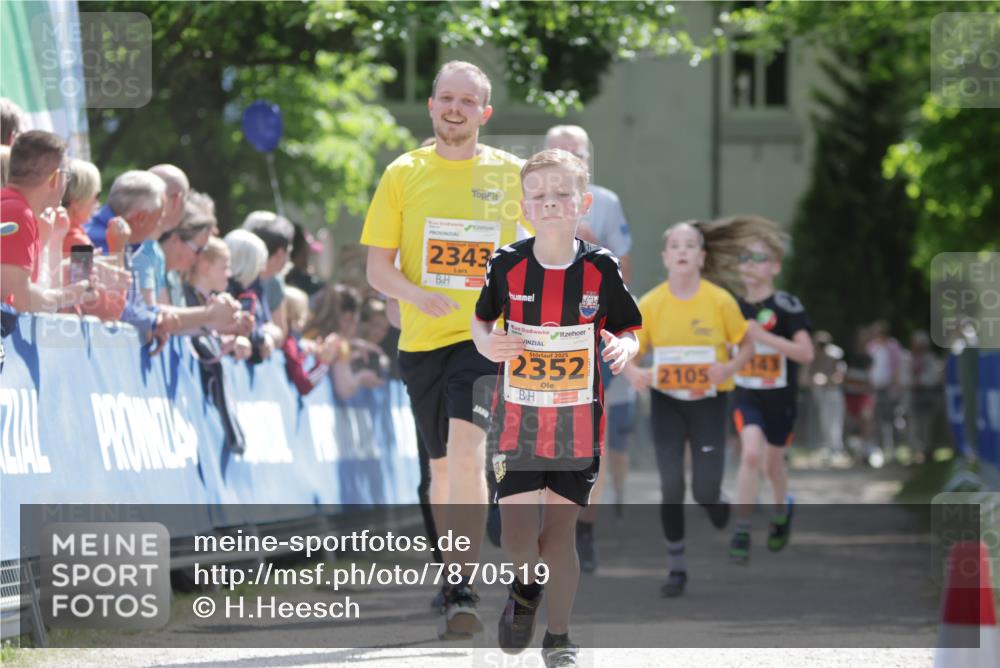 17.05.2025 - Störlauf H.Heesch http://msf.ph/oto/7870519 17.05.2025 15:28:05 Ziel  meine-sportfotos.de