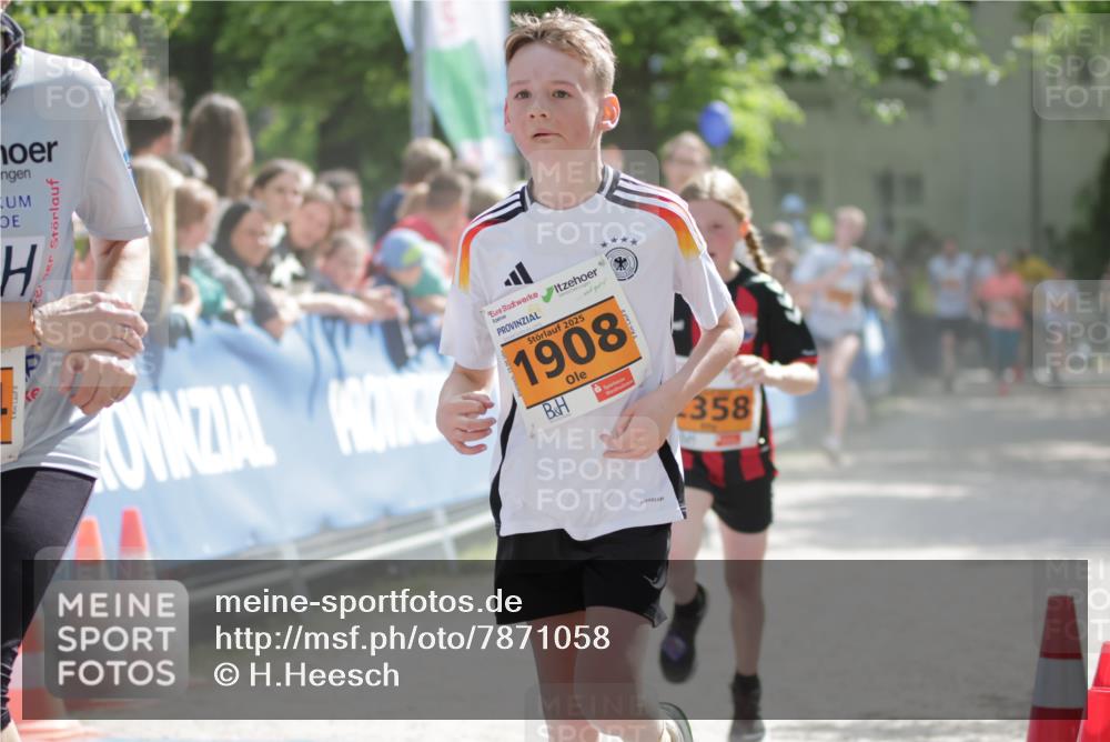 17.05.2025 - Störlauf H.Heesch http://msf.ph/oto/7871058 17.05.2025 15:29:00 Ziel  meine-sportfotos.de