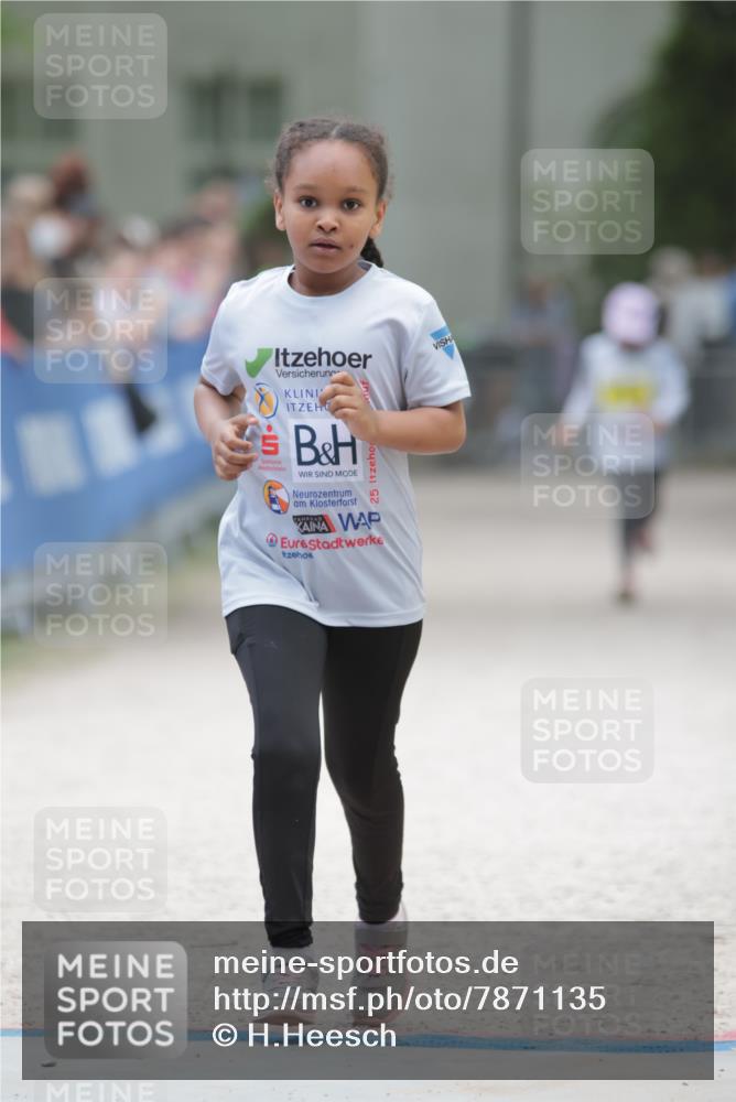 17.05.2025 - Störlauf H.Heesch http://msf.ph/oto/7871135 17.05.2025 14:18:31 Ziel  meine-sportfotos.de