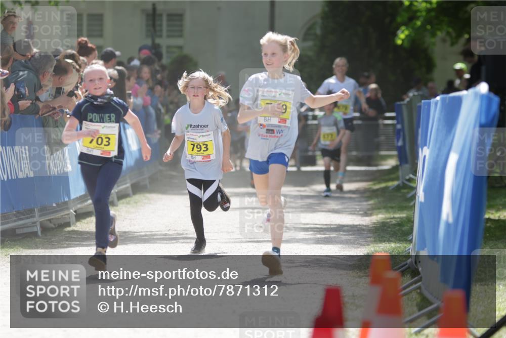 17.05.2025 - Störlauf H.Heesch http://msf.ph/oto/7871312 17.05.2025 14:12:32 Ziel  meine-sportfotos.de