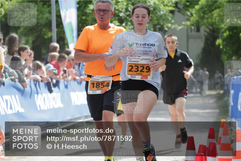 17.05.2025 - Störlauf H.Heesch http://msf.ph/oto/7871592 17.05.2025 15:30:03 Ziel  meine-sportfotos.de