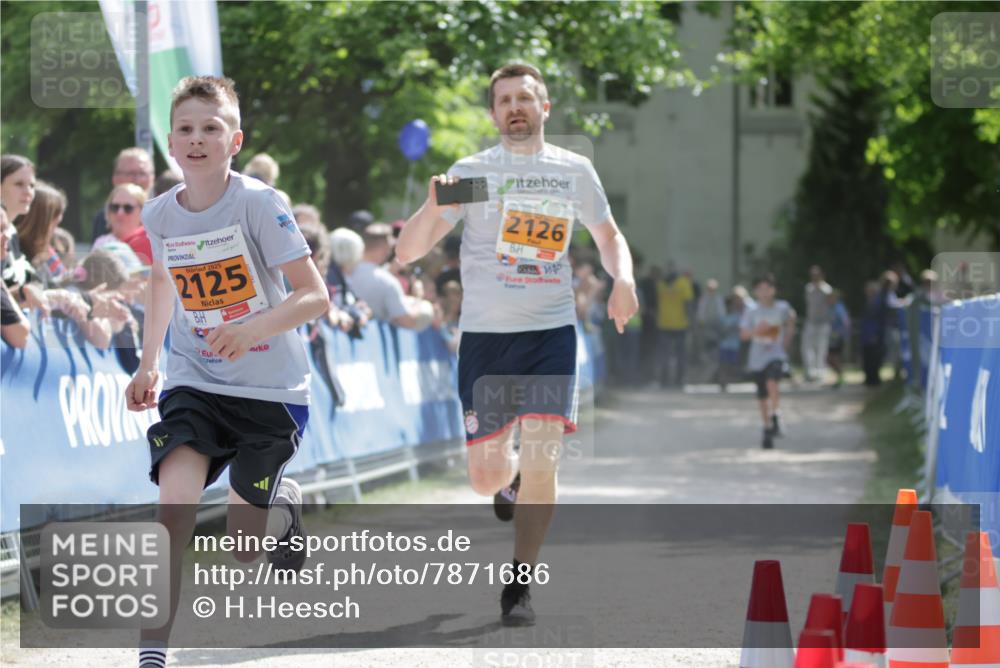 17.05.2025 - Störlauf H.Heesch http://msf.ph/oto/7871686 17.05.2025 15:30:11 Ziel  meine-sportfotos.de