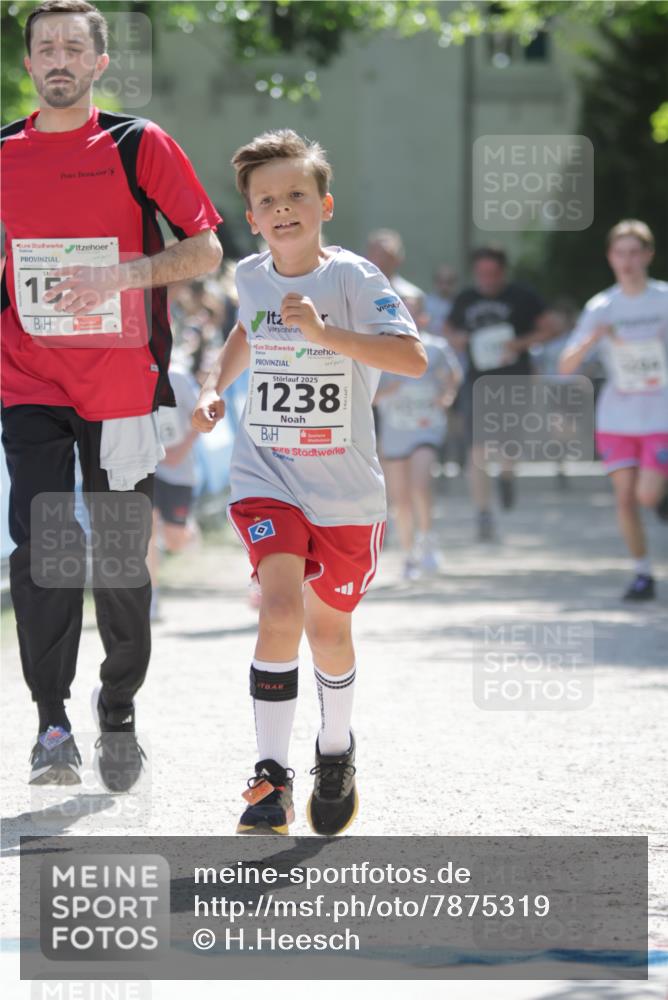 17.05.2025 - Störlauf H.Heesch http://msf.ph/oto/7875319 17.05.2025 14:46:25 Ziel  meine-sportfotos.de