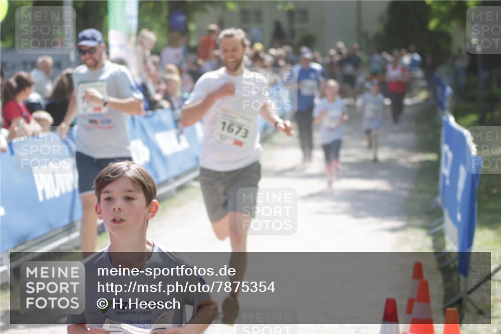 17.05.2025 - Störlauf H.Heesch http://msf.ph/oto/7875354 17.05.2025 14:47:30 Ziel  meine-sportfotos.de