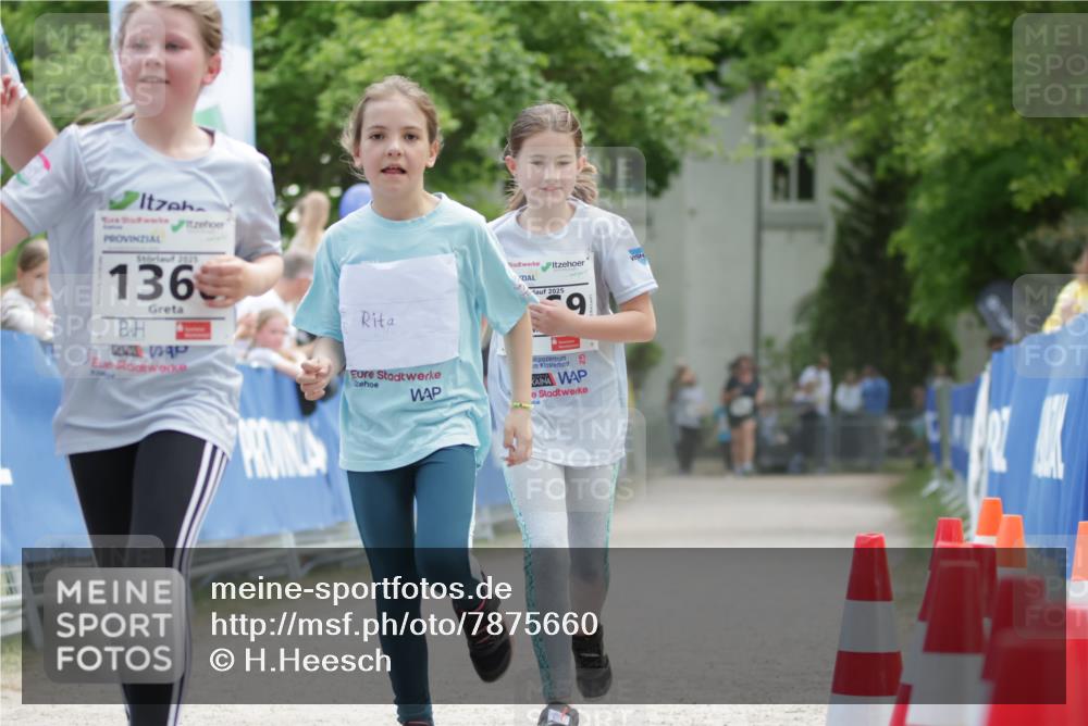 17.05.2025 - Störlauf H.Heesch http://msf.ph/oto/7875660 17.05.2025 14:56:07 Ziel  meine-sportfotos.de