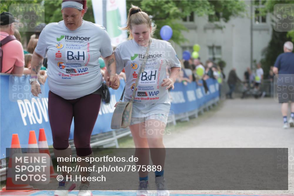 17.05.2025 - Störlauf H.Heesch http://msf.ph/oto/7875889 17.05.2025 15:12:00 Ziel  meine-sportfotos.de