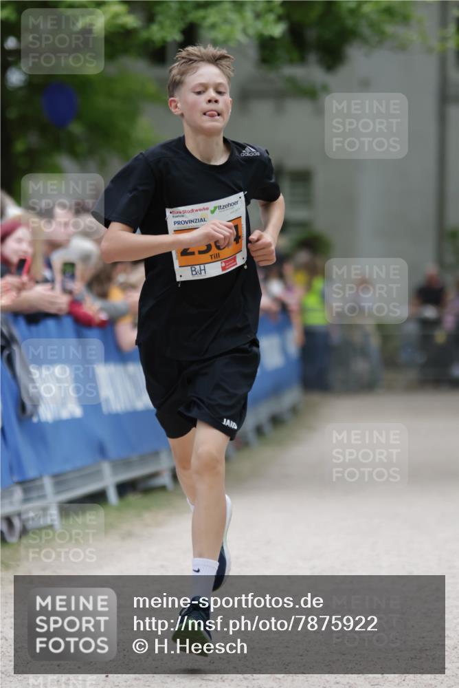 17.05.2025 - Störlauf H.Heesch http://msf.ph/oto/7875922 17.05.2025 15:21:40 Ziel  meine-sportfotos.de