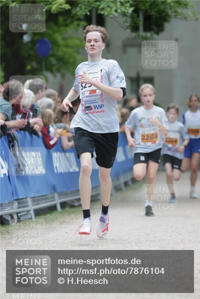 17.05.2025 - Störlauf H.Heesch http://msf.ph/oto/7876104 17.05.2025 15:25:37 Ziel  meine-sportfotos.de
