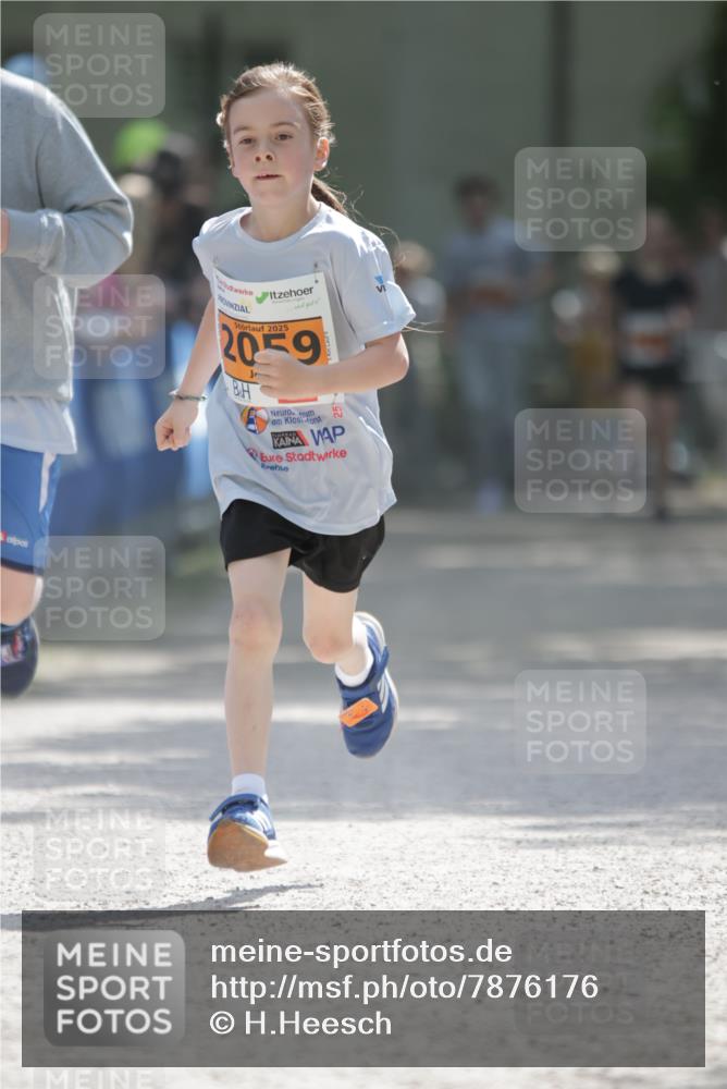 17.05.2025 - Störlauf H.Heesch http://msf.ph/oto/7876176 17.05.2025 15:27:22 Ziel  meine-sportfotos.de