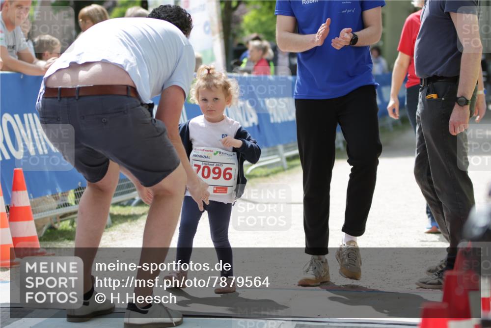 17.05.2025 - Störlauf H.Heesch http://msf.ph/oto/7879564 17.05.2025 13:06:22 Ziel  meine-sportfotos.de