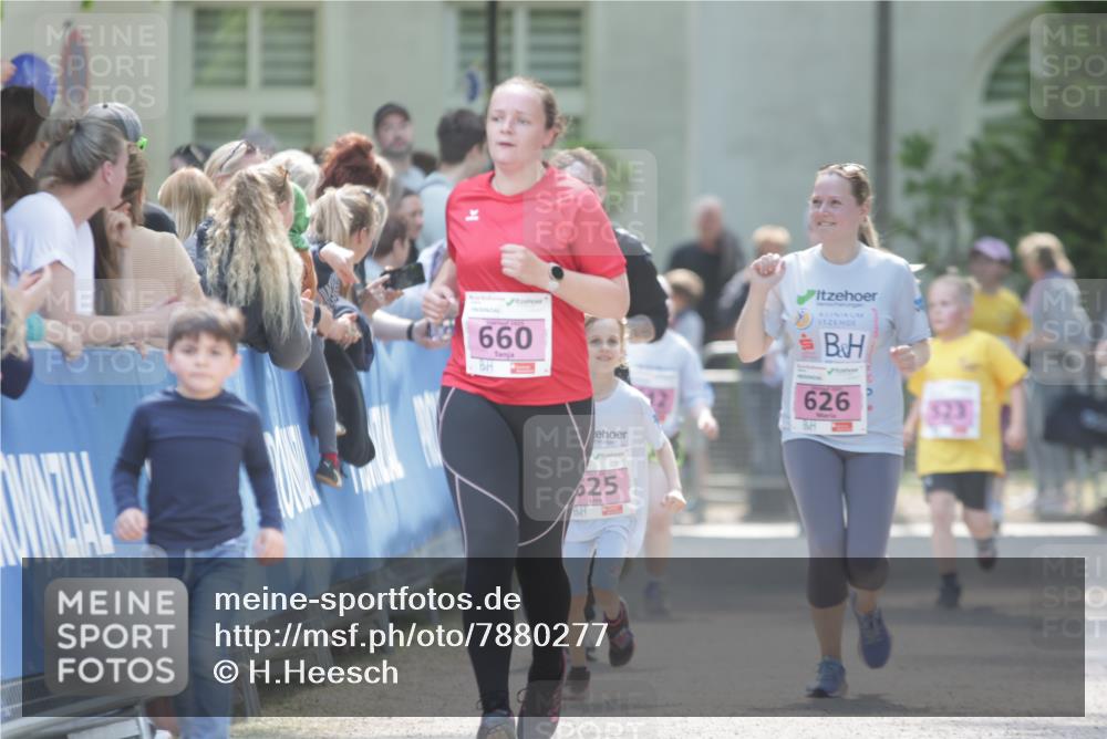 17.05.2025 - Störlauf H.Heesch http://msf.ph/oto/7880277 17.05.2025 14:00:28 Ziel  meine-sportfotos.de