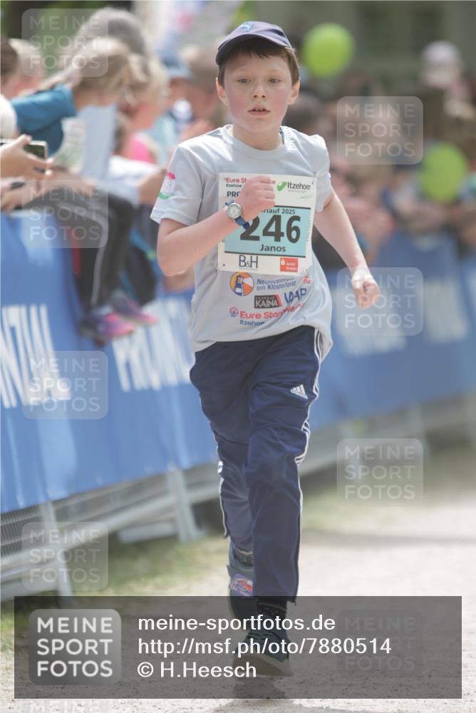 17.05.2025 - Störlauf H.Heesch http://msf.ph/oto/7880514 17.05.2025 13:40:04 Ziel  meine-sportfotos.de