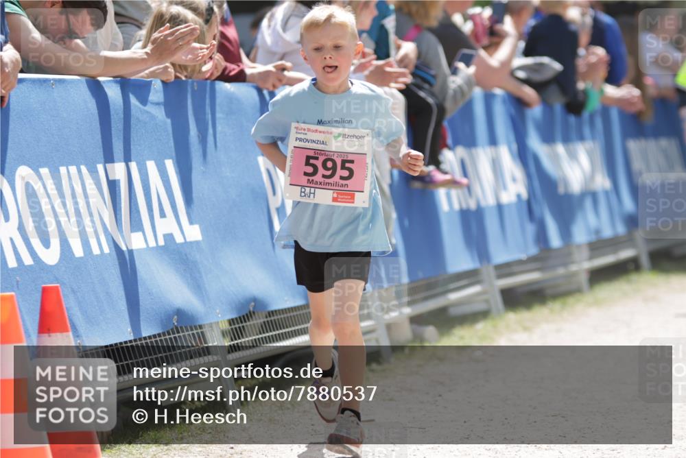 17.05.2025 - Störlauf H.Heesch http://msf.ph/oto/7880537 17.05.2025 14:01:10 Ziel  meine-sportfotos.de