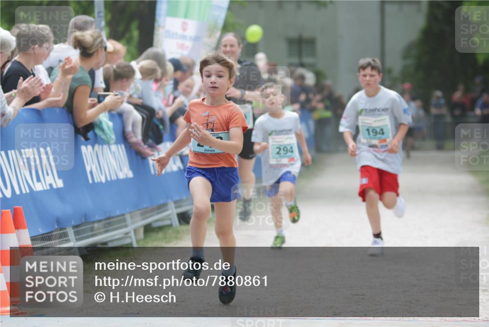 17.05.2025 - Störlauf H.Heesch http://msf.ph/oto/7880861 17.05.2025 13:40:48 Ziel  meine-sportfotos.de