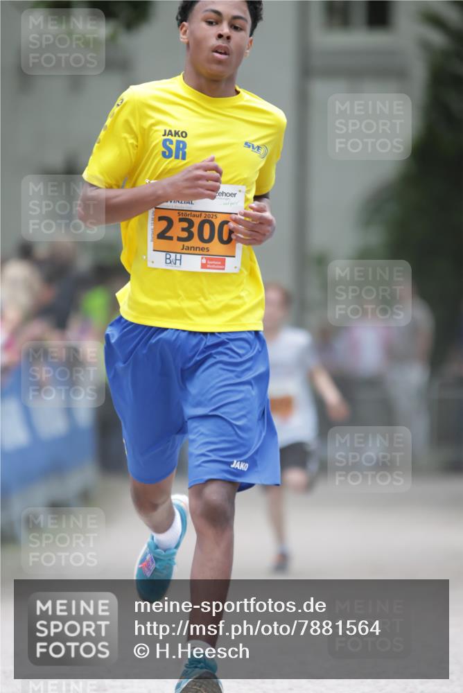 17.05.2025 - Störlauf H.Heesch http://msf.ph/oto/7881564 17.05.2025 15:25:29 Ziel  meine-sportfotos.de