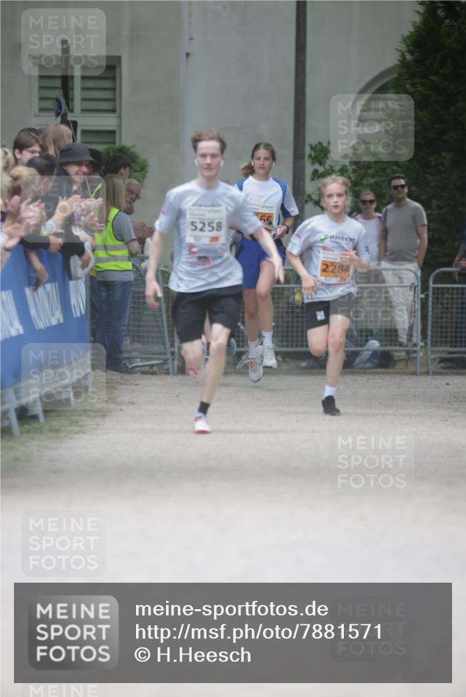 17.05.2025 - Störlauf H.Heesch http://msf.ph/oto/7881571 17.05.2025 15:25:34 Ziel  meine-sportfotos.de