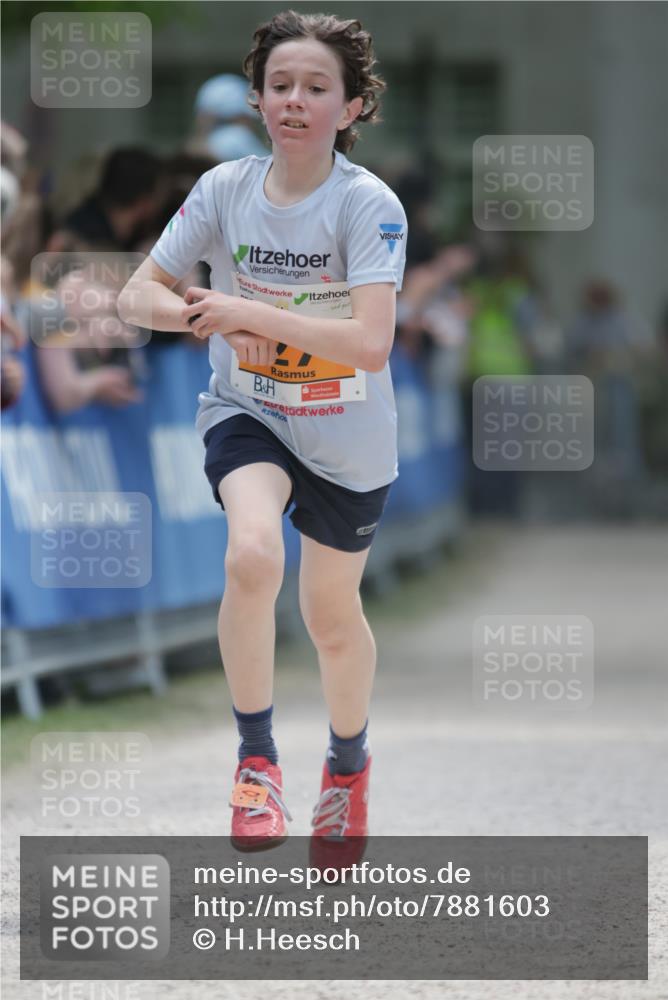 17.05.2025 - Störlauf H.Heesch http://msf.ph/oto/7881603 17.05.2025 15:26:01 Ziel  meine-sportfotos.de