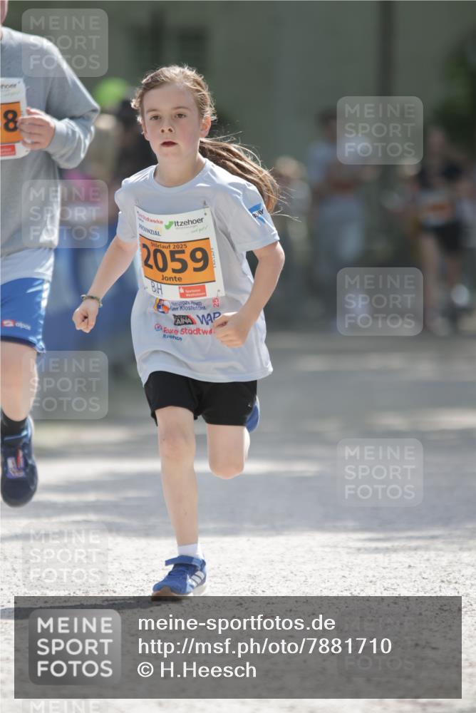 17.05.2025 - Störlauf H.Heesch http://msf.ph/oto/7881710 17.05.2025 15:27:22 Ziel  meine-sportfotos.de