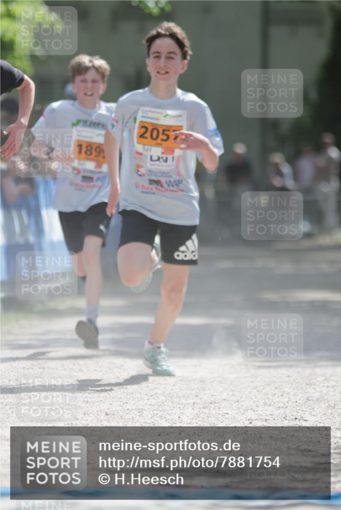 17.05.2025 - Störlauf H.Heesch http://msf.ph/oto/7881754 17.05.2025 15:27:43 Ziel  meine-sportfotos.de