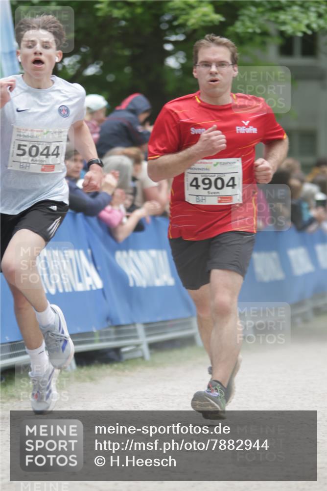 17.05.2025 - Störlauf H.Heesch http://msf.ph/oto/7882944 17.05.2025 18:53:00 Ziel  meine-sportfotos.de