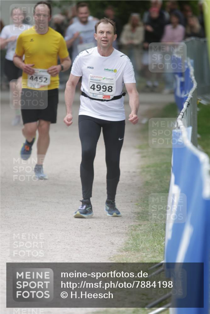 17.05.2025 - Störlauf H.Heesch http://msf.ph/oto/7884198 17.05.2025 18:55:51 Ziel  meine-sportfotos.de