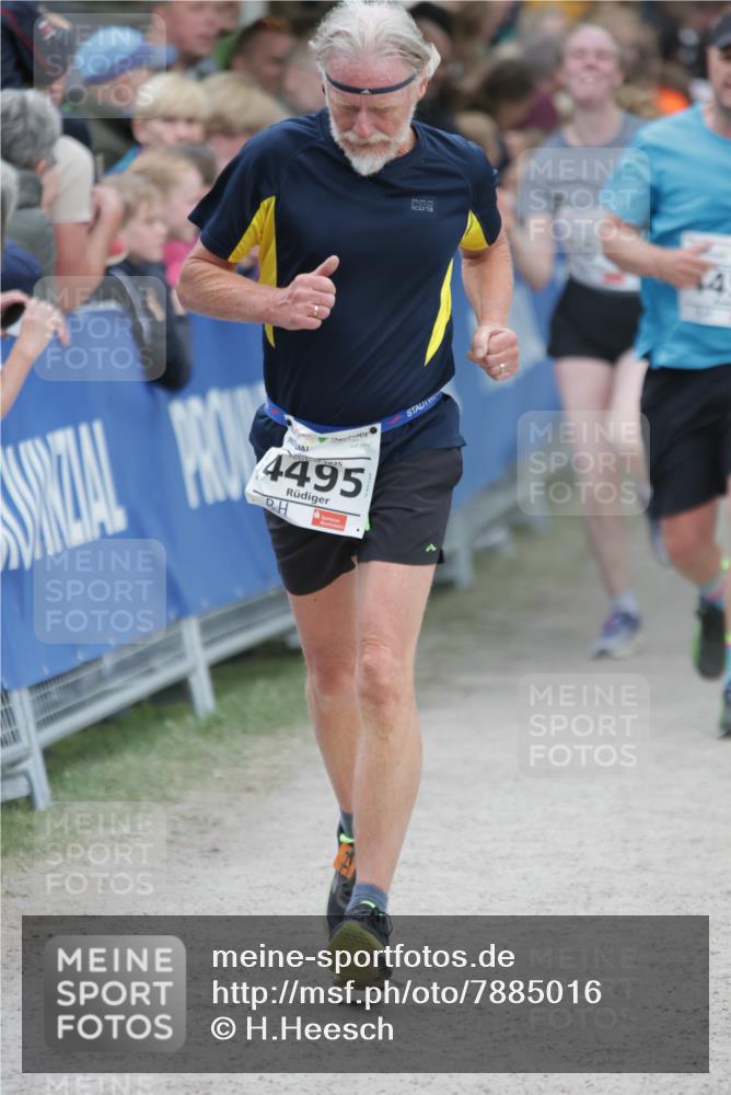 17.05.2025 - Störlauf H.Heesch http://msf.ph/oto/7885016 17.05.2025 18:57:35 Ziel  meine-sportfotos.de