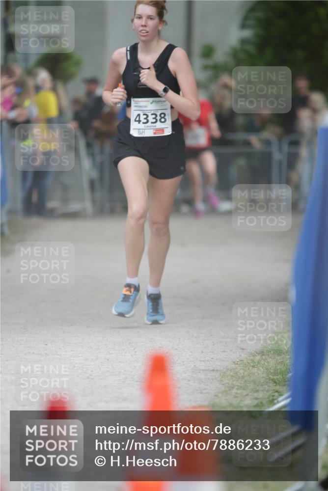 17.05.2025 - Störlauf H.Heesch http://msf.ph/oto/7886233 17.05.2025 18:59:46 Ziel  meine-sportfotos.de