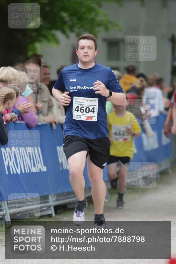 17.05.2025 - Störlauf H.Heesch http://msf.ph/oto/7888798 17.05.2025 19:04:56 Ziel  meine-sportfotos.de