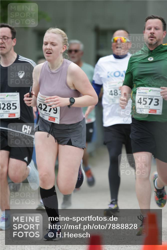17.05.2025 - Störlauf H.Heesch http://msf.ph/oto/7888828 17.05.2025 19:04:58 Ziel  meine-sportfotos.de