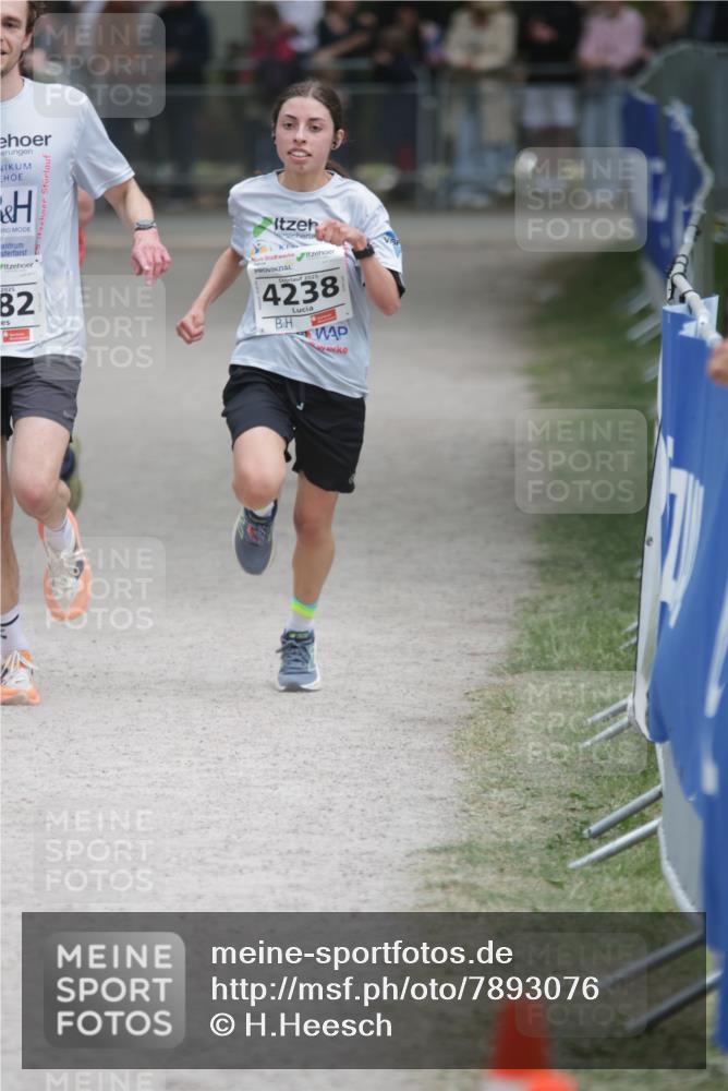 17.05.2025 - Störlauf H.Heesch http://msf.ph/oto/7893076 17.05.2025 18:50:05 Ziel  meine-sportfotos.de