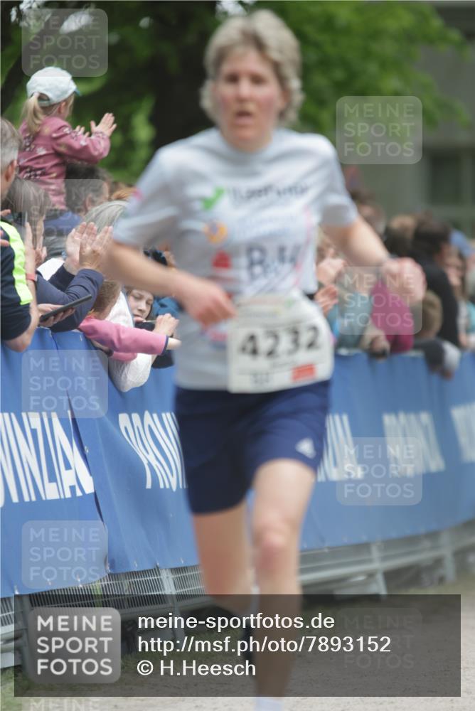 17.05.2025 - Störlauf H.Heesch http://msf.ph/oto/7893152 17.05.2025 18:50:48 Ziel  meine-sportfotos.de