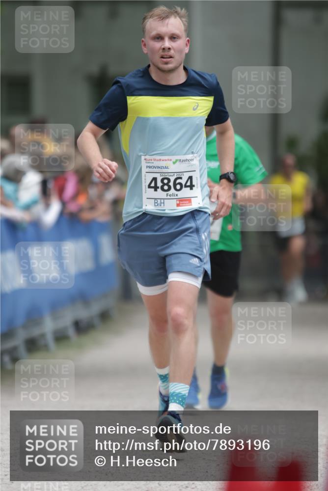 17.05.2025 - Störlauf H.Heesch http://msf.ph/oto/7893196 17.05.2025 18:51:15 Ziel  meine-sportfotos.de