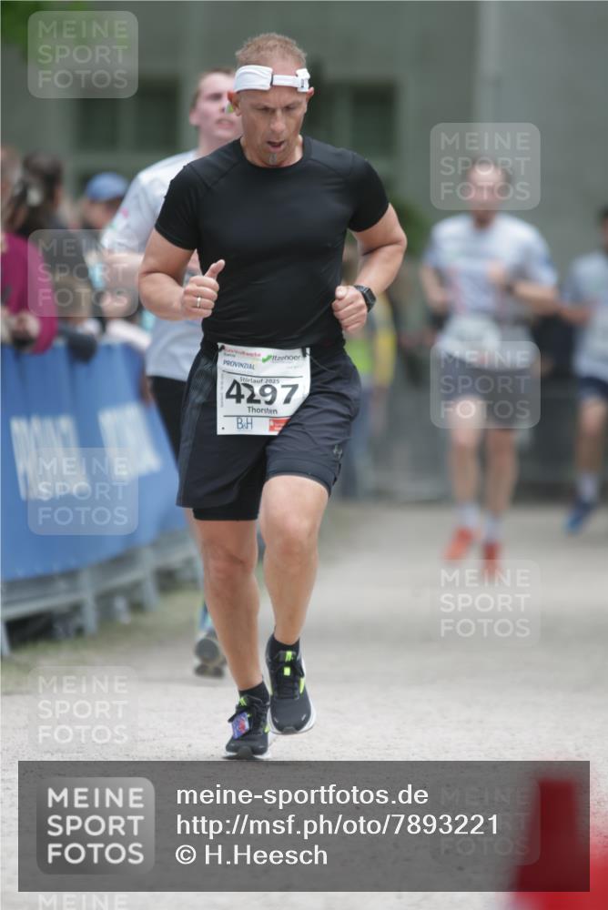 17.05.2025 - Störlauf H.Heesch http://msf.ph/oto/7893221 17.05.2025 18:51:35 Ziel  meine-sportfotos.de